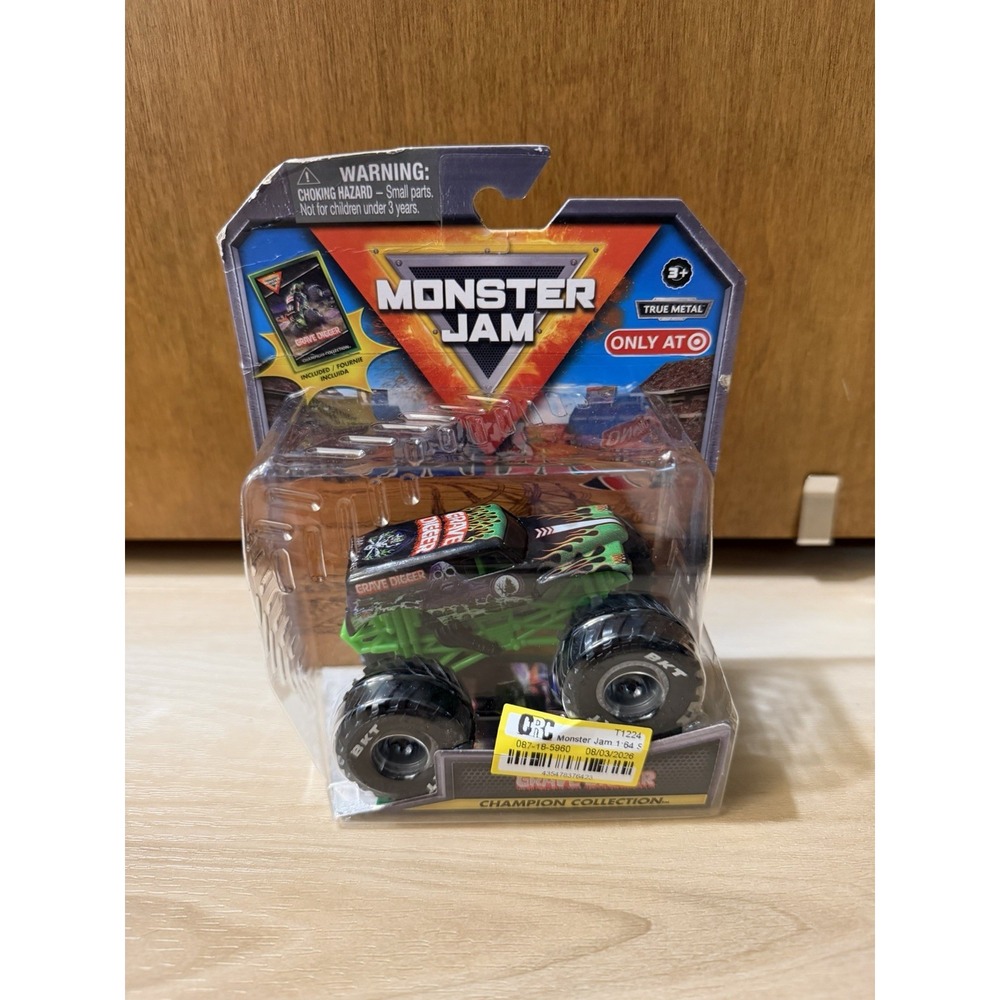 New in Box Spin Master Monster Jam Champion Collection "Grave Digger" with Card